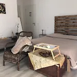 R&b Midora Модена