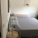 R&b Midora Модена