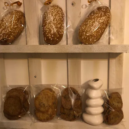 ベッド・アンド・ブレックファスト R&b Midora モデナ