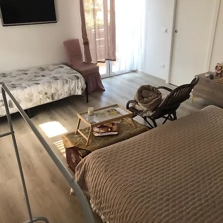 R&b Midora モデナ