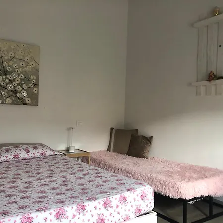 Bed and breakfast R&b Midora