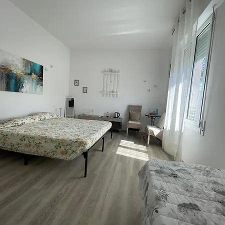 R&B Midora 4* Modena
