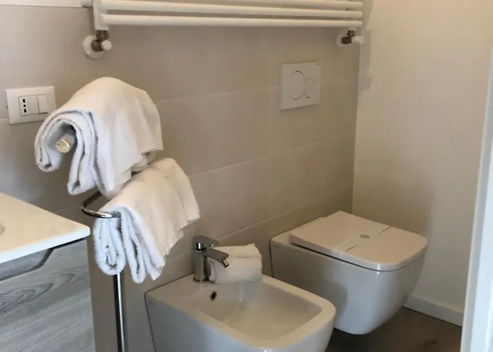 R&b Midora Готель типу 