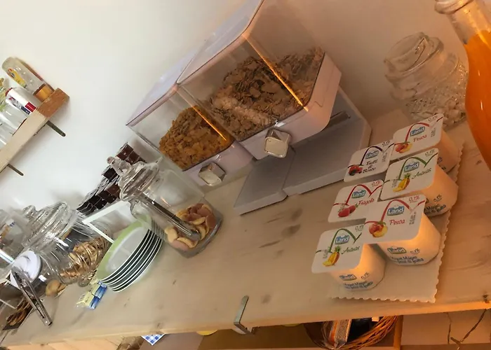 R&b Midora Готель типу 